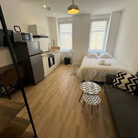 Pampas Centre, Stationnement Gratuit Et Proche Tram *